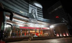 CHP Genel Merkezi'ne Gülşah Durbay'ın fotoğrafı asıldı