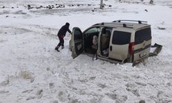 Iğdır'da 4 aracın karıştığı zincirleme kaza; 4 yaralı