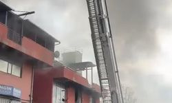 Başakşehir'de plastik imalathanesinde yangın