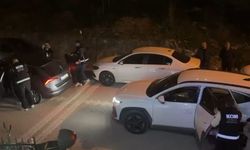 İzmir’de galeriye patlayıcı maddeyle saldırıya 5 gözaltı