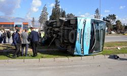 Kahramanmaraş'ta 3 aracın karıştığı kaza; 17 yaralı