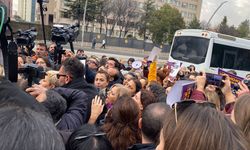 TBMM'de taciz protestosuna polis müdahalesi