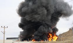 Kırıkkale'de fabrika yangını: Çok sayıda ekip sevk edildi