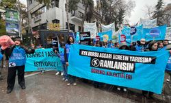 Ankara’da üniversitelilerden ‘yoksulluk’ eylemi