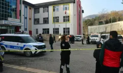 Okulda kokudan etkilenen 17 öğrenci hastaneye kaldırıldı