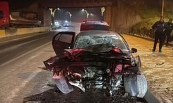 Polisin 'dur' ihtarına uymadı, kaçarken kaza yaptı: 2 yaralı