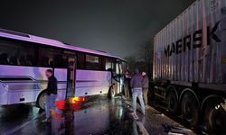 Sakarya'da zincirleme kaza: 12 yaralı