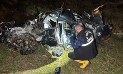 Şarampole devrilen otomobildeki 2 kişi öldü, 1 kişi yaralandı