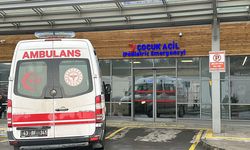 Ücretsiz dağıtılan çikolataları yiyen 20 öğrenci hastanelik oldu: Bakkal gözaltına alındı