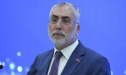 Çalışma Bakanı Vedat Işıkhan'dan TÜRK-İŞ'e sürpriz ziyaret