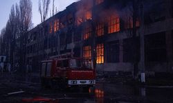 Zelenskiy: Rusya, 30 füze ve 450'den fazla İHA ile saldırı düzenledi