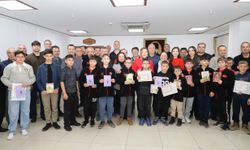 Küçük Seymenlere karne hediyesi kitap