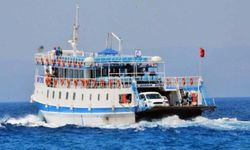 Bodrum'da feribot seferlerine fırtına engeli