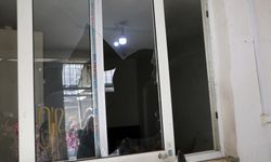 Boşanma aşamasındaki eşi evdeki eşyaları kırıp, darbetti