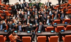 CHP’den emekliler için Meclis'i terk etmeme eylemi