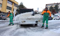 Çankaya’da yoğun karla mücadele çalışması