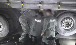 Esenyurt'ta TIR'da 54 kilo uyuşturucu ele geçirildi