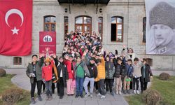 Öğrenciler Milli Mücadele tarihini müzede yerinde öğrendi