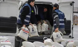 İzmir'de 24 bin haneye kahvaltı paketi dağıtımı başladı