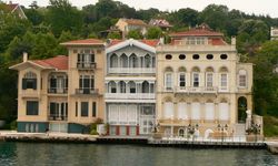 Boğazın tarih yalısı icradan satışa çıkarıldı: İstenen fiyat dudak uçuklattı!
