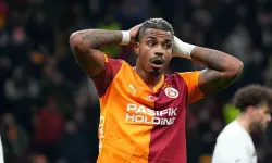 Galatasaray taraftarından istifa çağrısı: ‘Aciz yönetim istemiyoruz!’