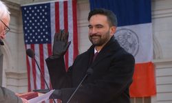 New York Belediye Başkanı Mamdani, Kur'an-ı Kerim üzerine el basarak yemin etti