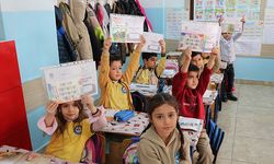 Tatil heyecanı başlıyor: 18 milyon öğrenci bugün karne alacak