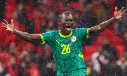 Galatasaray, Pape Gueye ile 4 yıllık anlaşmaya vardı!