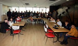 Evrensel değerler müzesinde karne sevinci