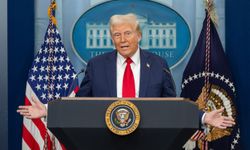 Trump: İran'a giden büyük ve güçlü gemilerimiz var, umarım kullanmak zorunda kalmayız