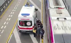 Avcılar'da iki metrobüs çarpıştı: 4 yaralı