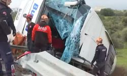Antalya'da yolcu otobüsü devrildi: 8 ölü, 26 yaralı