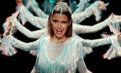 Beren Saat’in yeni şarkısı çıktı!