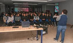 Mamak bilimi gençlerle buluşturuyor