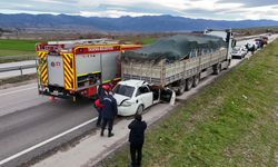 Cenazeye giderken kaza yaptılar: 2 ölü