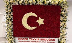 Erdoğan'dan MHP'nin 57. kuruluş yıl dönümüne 57 gül