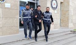 Kredi kartı bilgilerini kopyalayarak 2,1 milyon TL'lik vurgun yapan 3 şüpheli tutuklandı