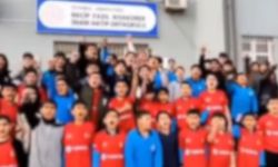 Ortaokulda öğrencilere tevhid yemini okutuldu