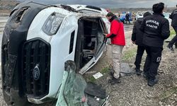 Şırnak'ta işçileri taşıyan minibüs devrildi: 9 yaralı