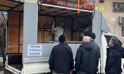 ‘Sonunda o çocukla evlendim’ dedi, lokma döktürdü