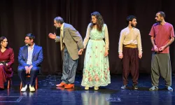 Shakespeare’in eseri Kürtçe’ye uyarlandı: ‘Xewna Şeveke Havînê’