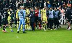 Ahmet Çakar’dan Skriniar’ın olay hareketine yorum: ‘Dünyanın her yerinde kırmızı kart’