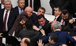 Abdülkadir Selvi: Meclis’teki kavganın fitilini ateşleyen talimat Silivri'den geldi