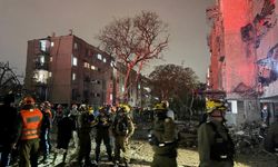 İran, İsrail'in Arad kentini füzelerle vurdu: 6 ölü, 100'ün üzerinde yaralı