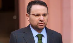 Akın Gürlek’ten hafızlık açıklaması: Diyanet’e teşekkür etti