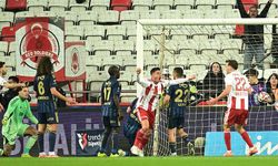 Fenerbahçe'nin kaderini küme düşme hattındaki takımlar çiziyor!