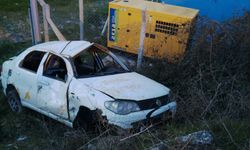 Balıkesir’de otomobil dere yatağına devrildi: 3’ü çocuk 5 yaralı