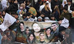 Diyarbakır’daki Nevruz kutlamalarında TUSAŞ'a saldıran PKK'lıların posteri açıldı