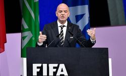 FIFA’dan tartışmalı kural önerisi: Ağzını kapatana kırmızı kart!
