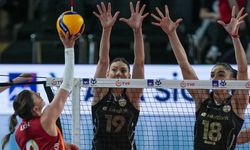 Kupa Voley'de Galatasaray'a set vermeyen VakıfBank finale çıktı